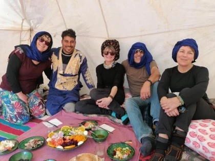 From Foum Zguid to the dunes of Chegaga for 2 nights bivouac and one on Lake Iriki: 4 days - 3 nights. - Tourisme Agadir Souss-Massa