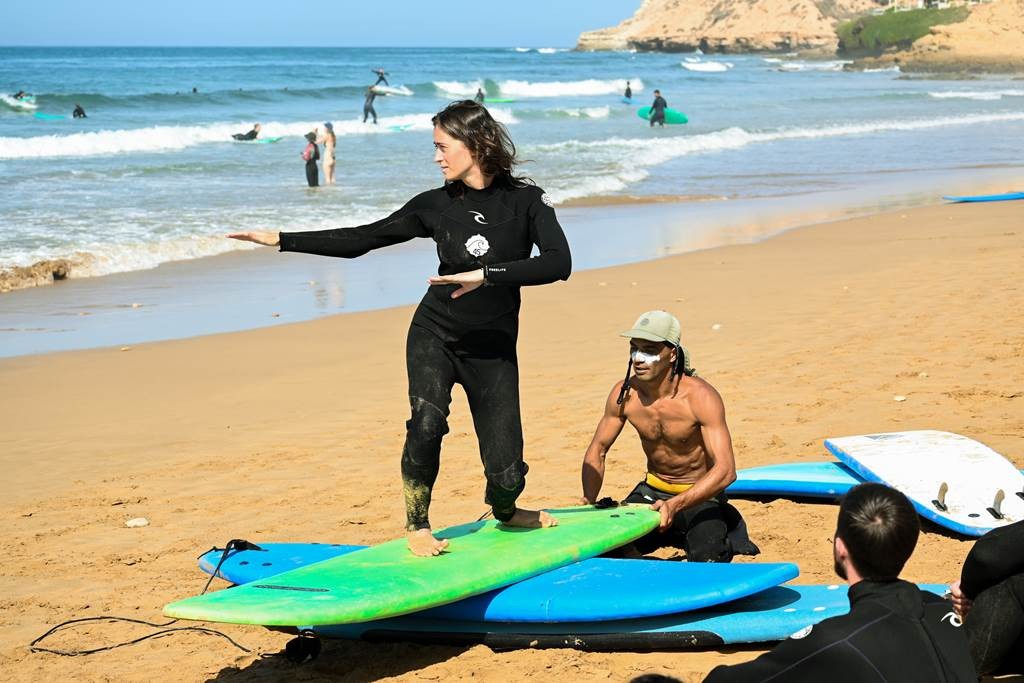 Surf Lesson - Tourisme Agadir Souss-Massa